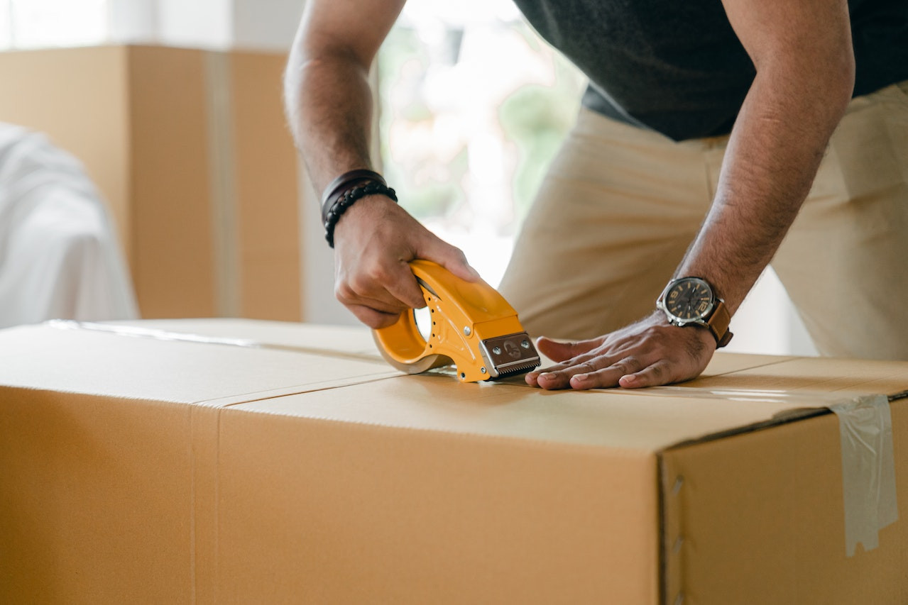 Cara packing barang elektronik dari online shop